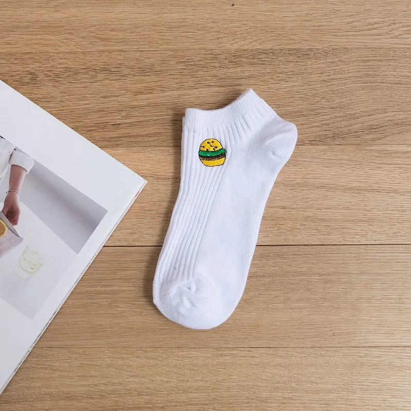 Hamburger Short Новые хлопковые носки с вышивкой Kwakii, корейские белые забавные носки с героями мультфильмов, сезон лето-весна, мягкие дышащие носки, Прямая - Цвет: Hamburger Short