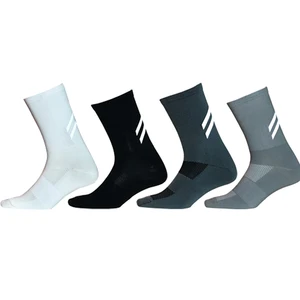 Светоотражающие велосипедные носки, спортивные носки для марафона, бега, фитнеса, носки для занятий Баскетболом, дышащие и впитывающие пот носки с футболом