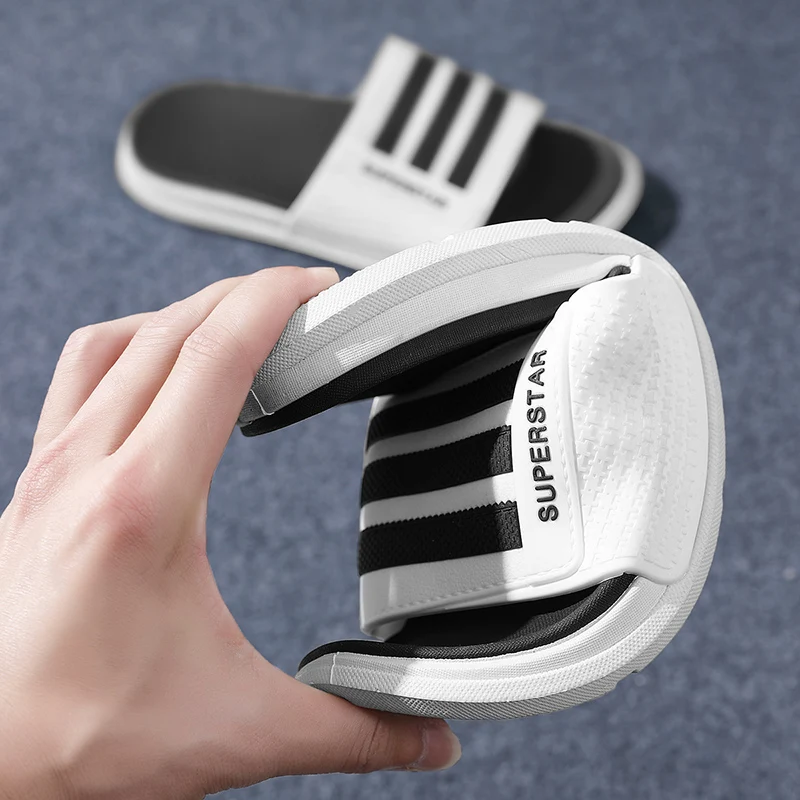 

CYYTL New Men Summer Shower Slippers Outdoor Beach Soft Sandals Non-slip Fashion Male Flip Flops Leather Home Slides Comfort