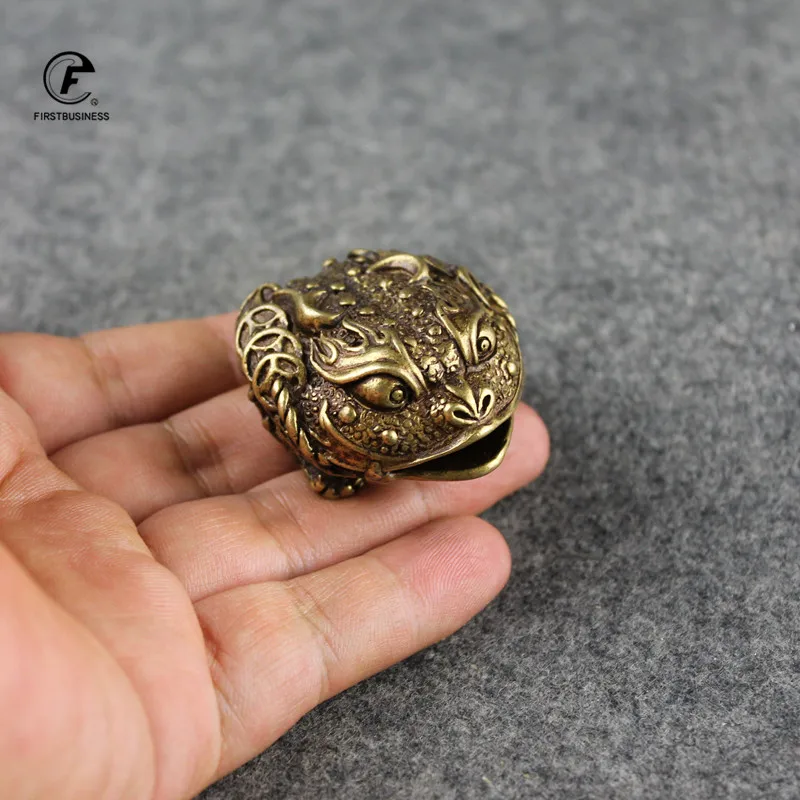 Lucky bell Rich toads copper frog Golden toad Animal copper Statue Animal mascot Home Decors Pure copper Carving Car Decorations