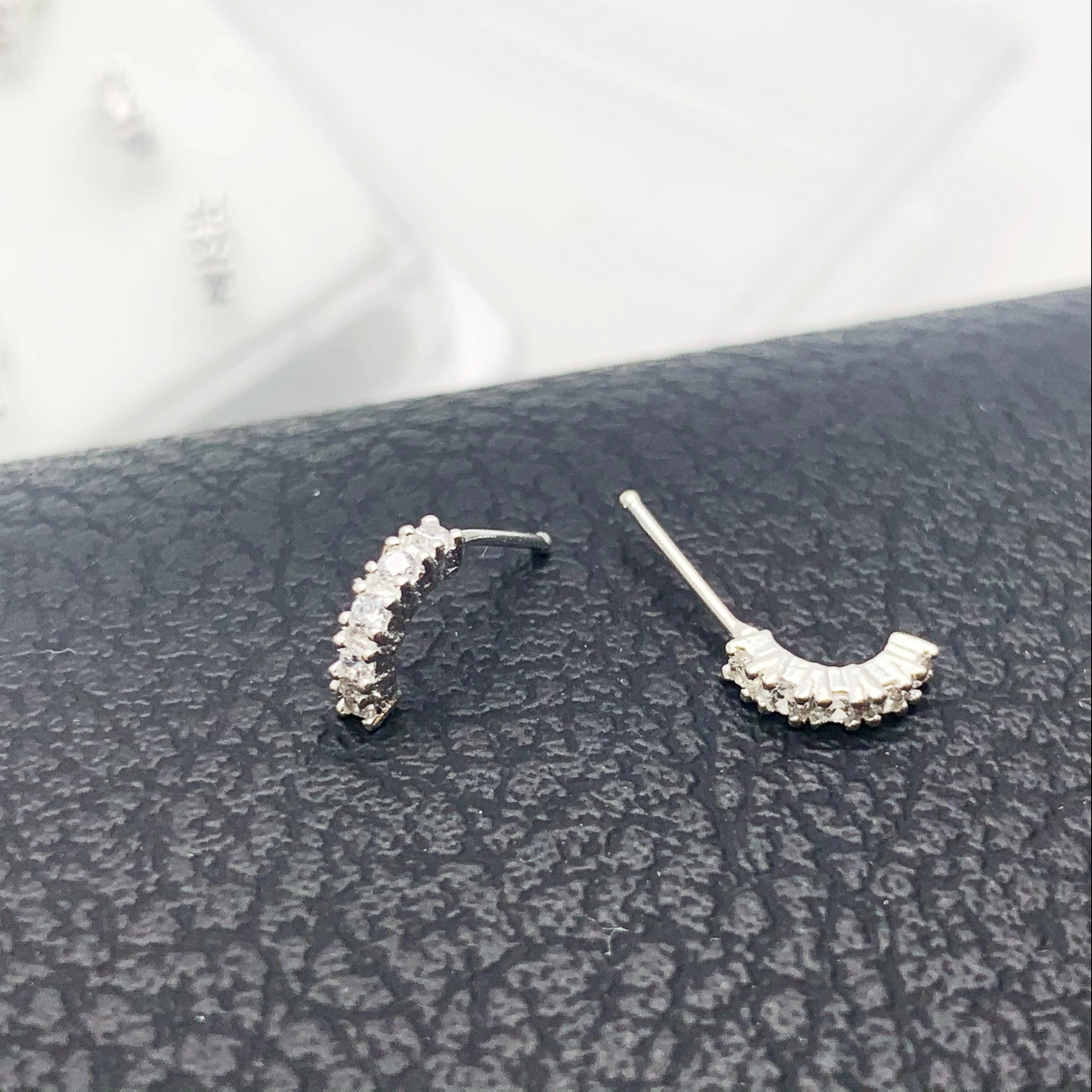 Изогнутое Кольцо из чистого серебра S925 пробы с белым цирконием для пирсинга носа