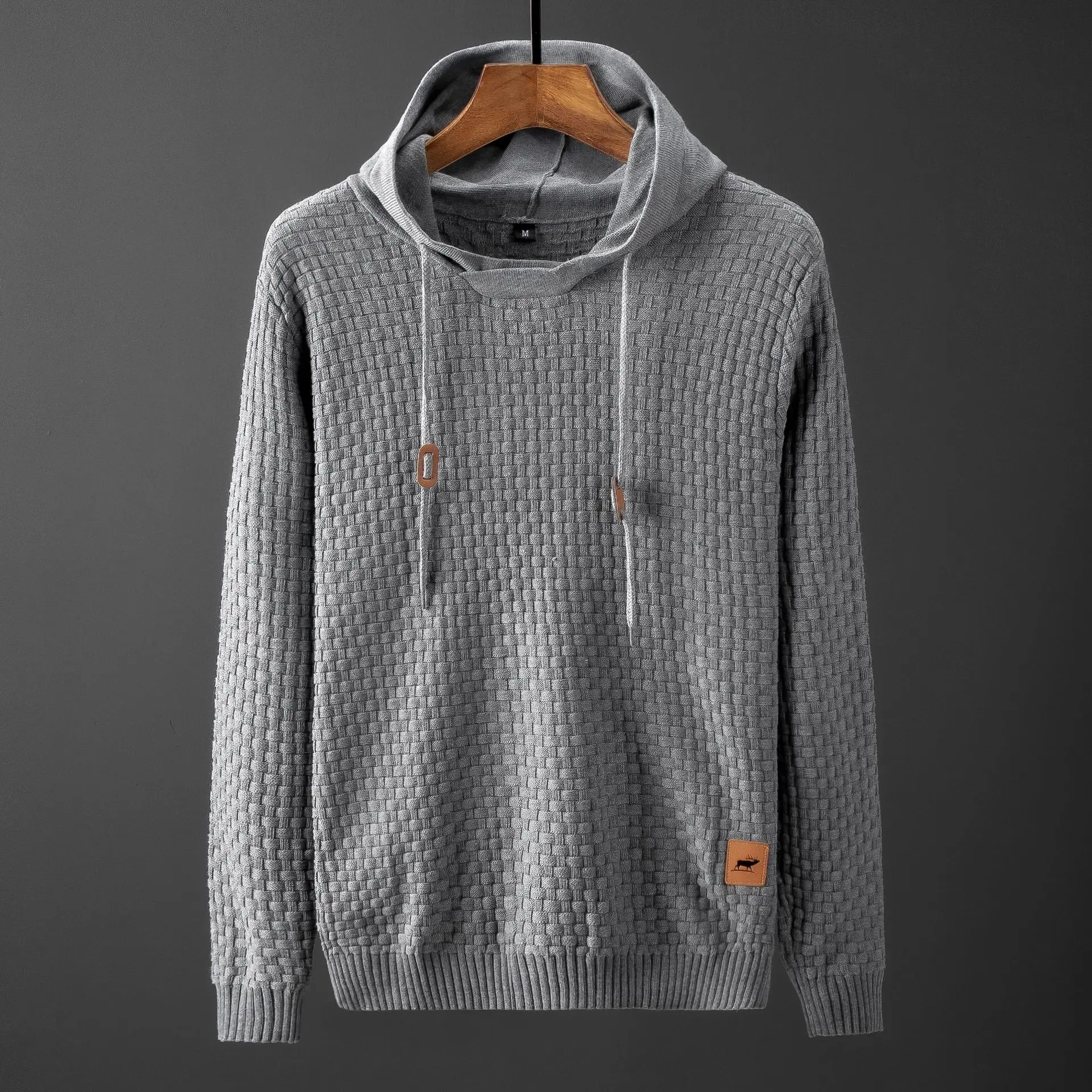 

New Sweater Casual Men 's Pullover Sweater Sweater Slim -Fit Trendy Fashionable Hooded Men