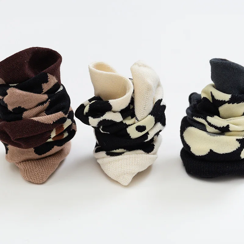 9pcs/lot New spring floral print cotton women socks fashion big flower blossoms socks super feel high quality special socks