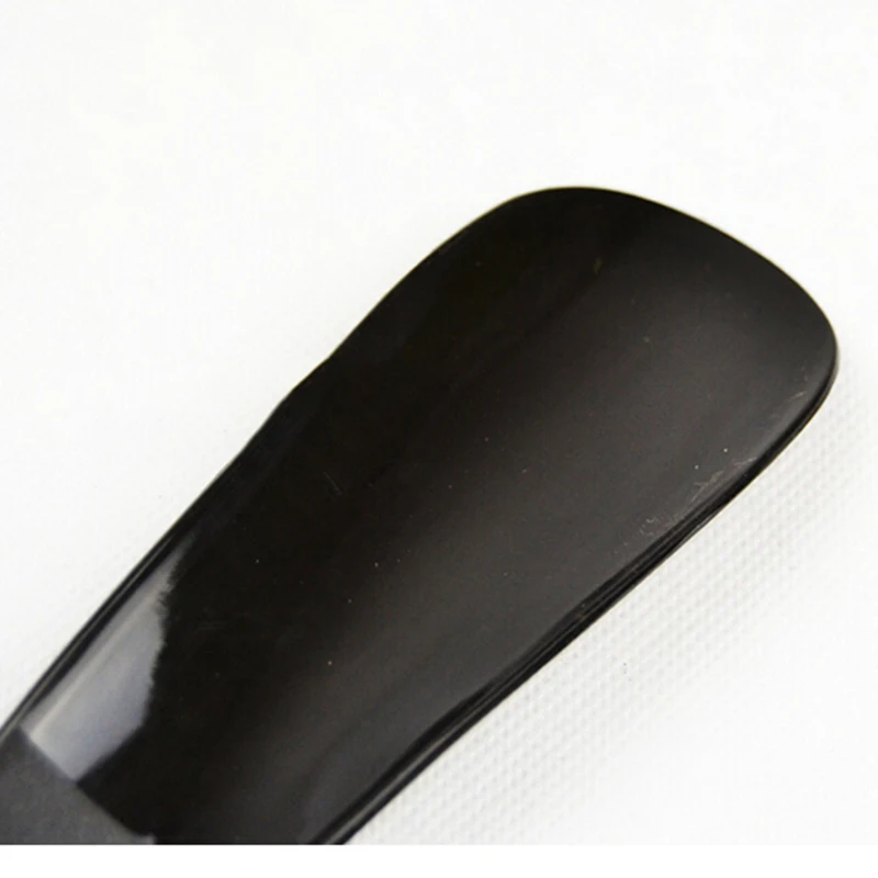 

Plastic Shoe Horn Long Handle Shoehorn Flexible Sturdy Slip Shoes Aid 16cm Shoe assist