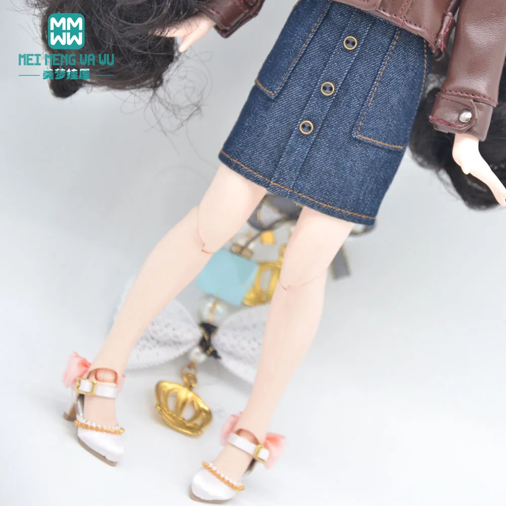 

1pcs Blyth Doll Clothes Fashion leather jackets black, red, silver, brown for Blyth Azone OB23 OB24 1/6 doll accessories
