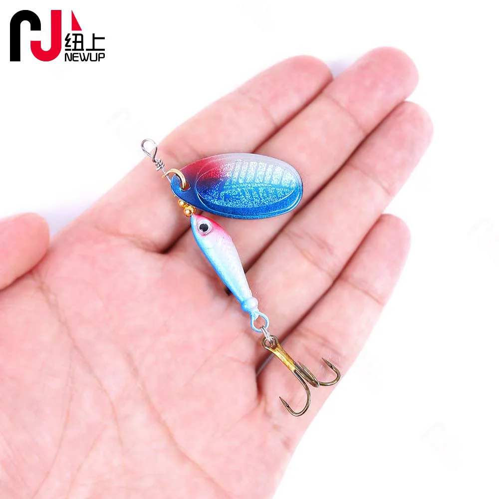 светящаяся блесна на форель