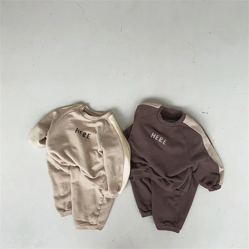 

2021 Children's Autumn New Products Boys' Suits Loose Simple Letters Casual Cotton Sweater Trousers Girls' Suits