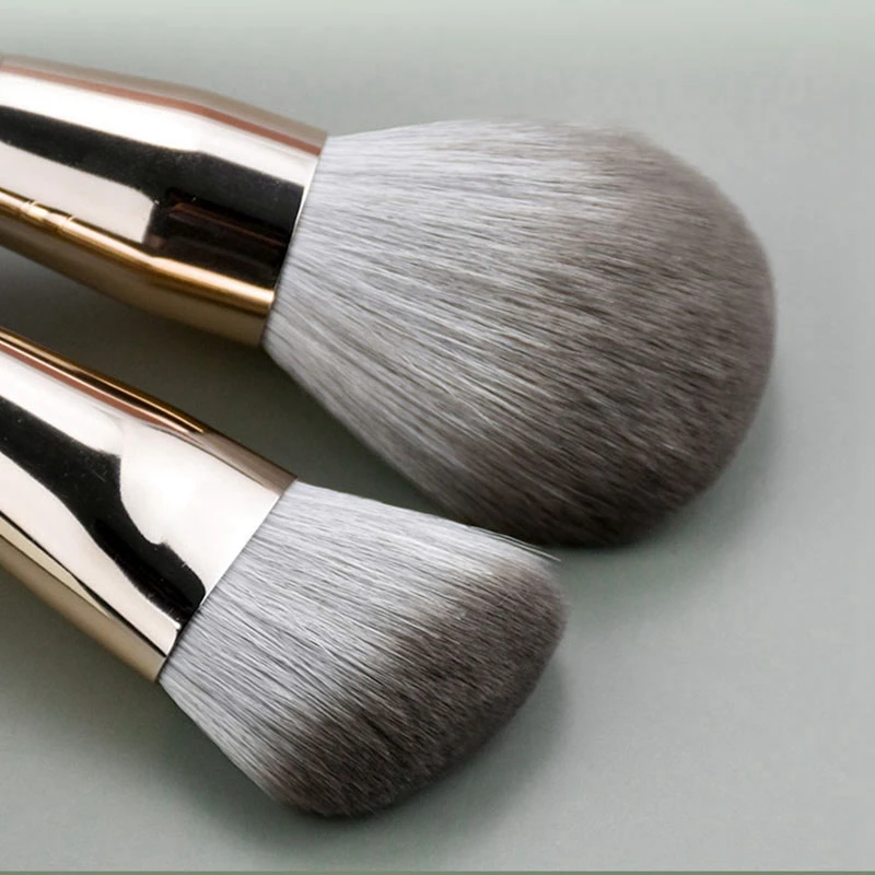 

14Pcs Makeup Brushes Set Cosmetic Foundation Powder Blush Eye Shadow Lip Blend Wooden Make Up Brush Tool Kit