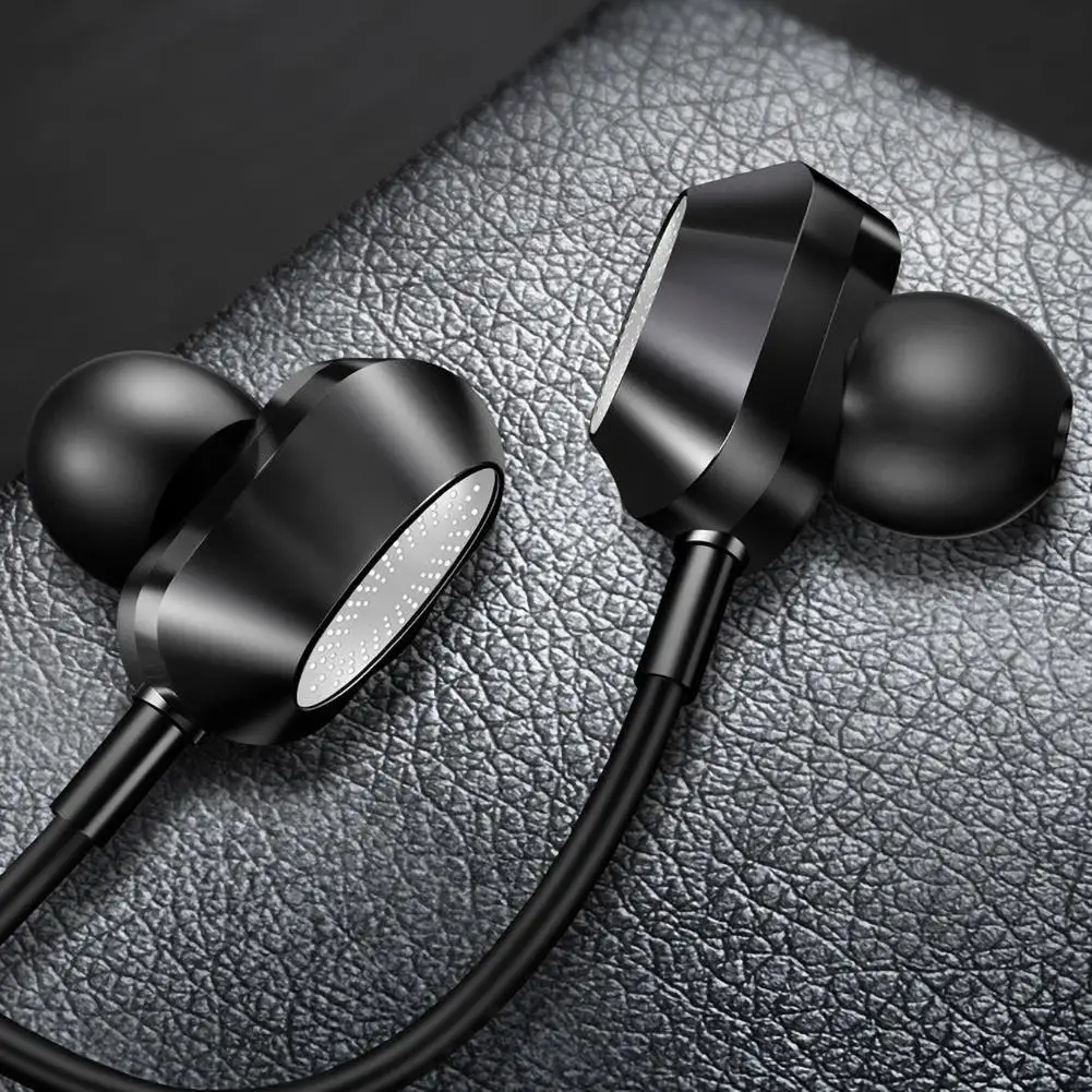 

3.5mm In Ear Earphone Wired Control Earbuds With Mic Gaming Headset For Xiaomi Smartphone Earphone Sport Music Headset