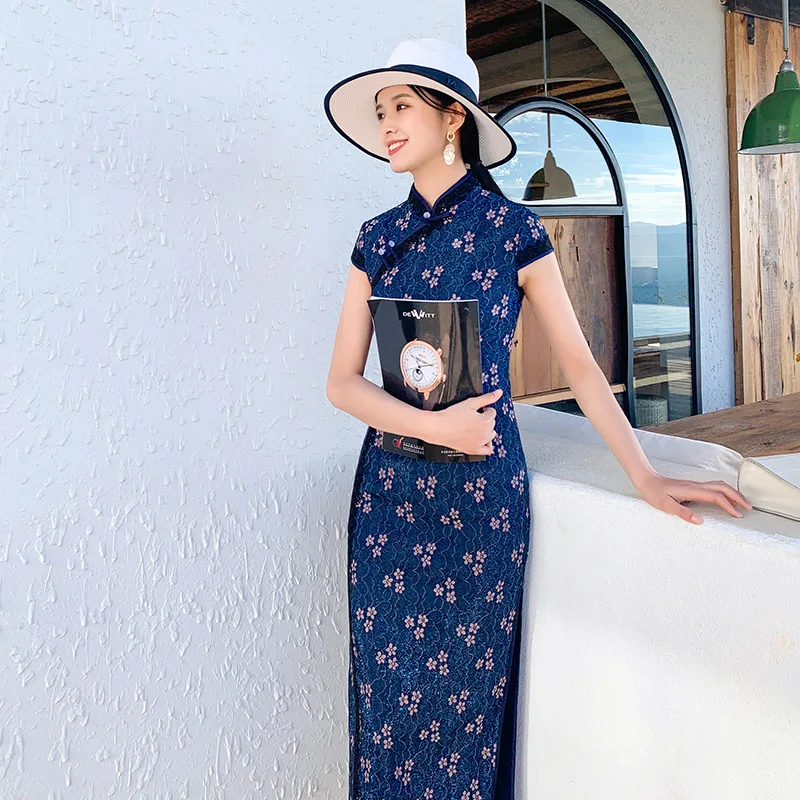 

Sweet Flower Lace Long Cheongsam Summer Female Slim Exquisite Mandarin Collar Qipao Blue Short Sleeve Retro Chinese Dress