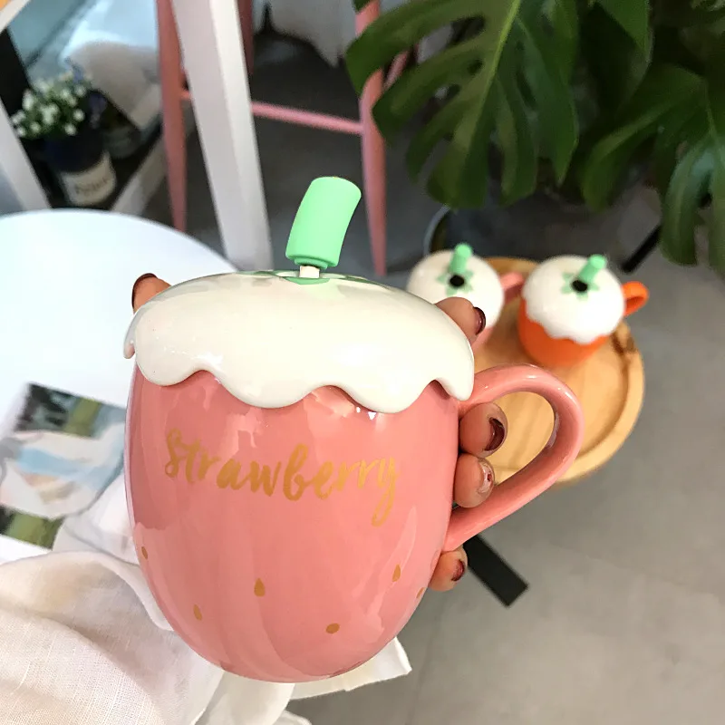 Мультяшная Милая керамическая чашка в виде клубники 3D кружки для молока воды