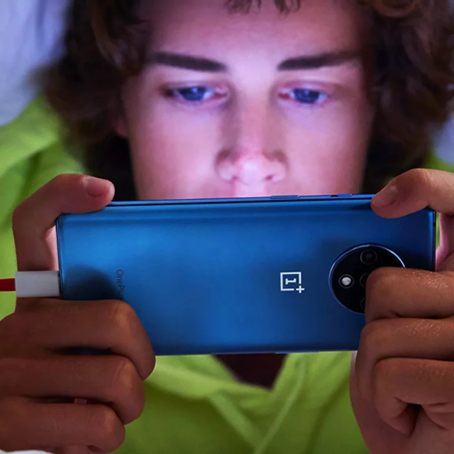 OnePlus 7T смартфон с 5 дюймовым дисплеем восьмиядерным процессором Snapdragon 6 55 ОЗУ 8 Гб