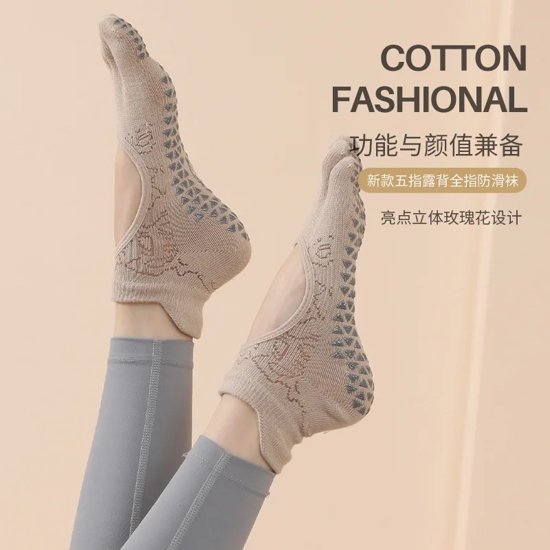 

New High Quality Yoga Toe Socks With Grips Pilates Women Toe Socks For For Pilates Barre Fitness Non-slip Socks 3PCS