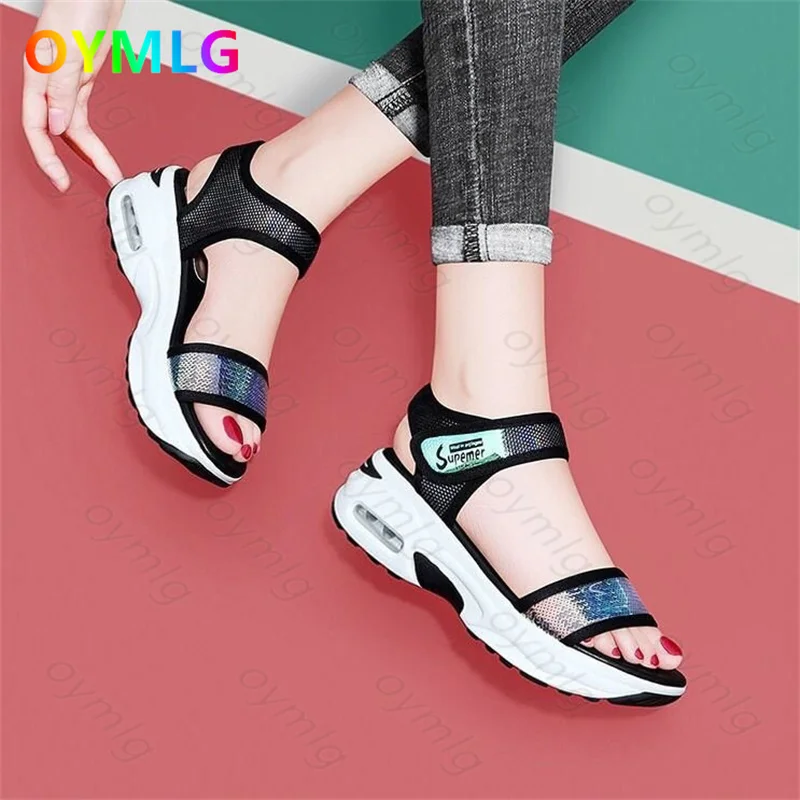 

Женские босоножки 35-40 Новинка весна-лето 2021 Светоотражающие повседневные женские сандалии с пайетками Женские сандалии с открытым носком