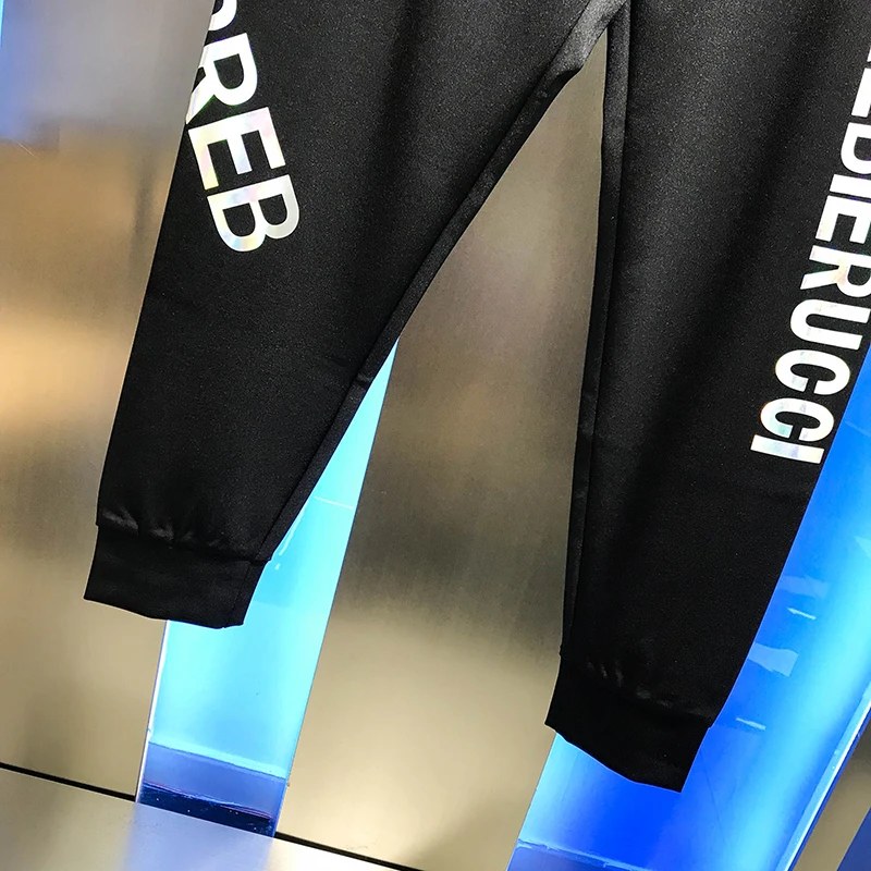 European station autumn 2020 handsome badge embroidered letters color printing fashion brand Leggings slim casual pants for men | Мужская