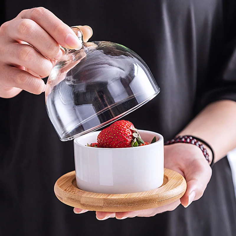 Набор керамических салатников и тарелок со стеклянной крышкой креативный