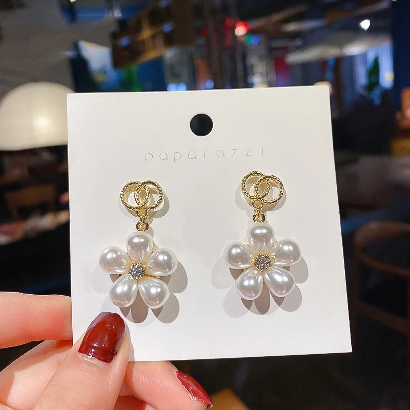 

2021 new Circle Pearl Dangle Earrings Korean Exaggerated Earrings for Women 2020 Fashion Modernos Earings Jewelry Kolczyki