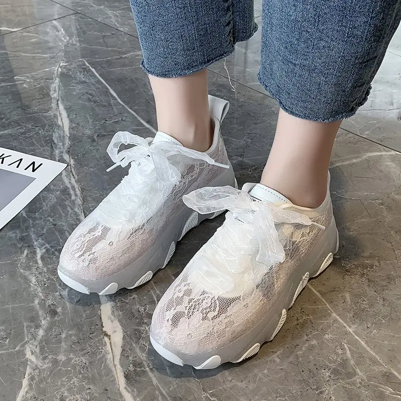 

Designer Sneakers Woman Platform Shoes 2021 Fashion Breathable Lace Mesh Flat Ladies Trainers Basket Femme Chunky Sneakers Women