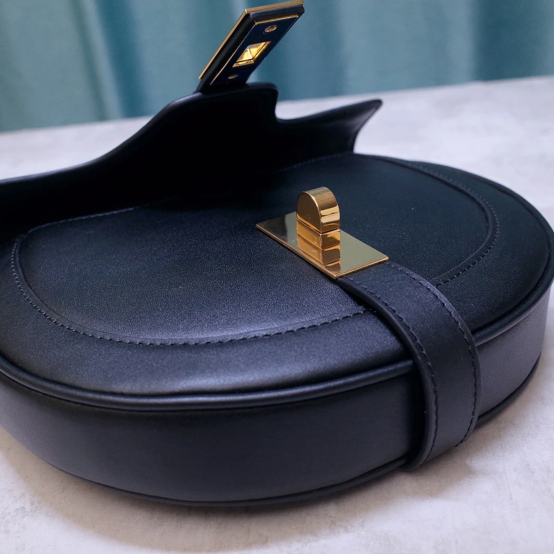 

2020 Fashion Design Women Bag Leather Saddle Bag For Ladies Elegant Shoulder Messenger Bags Female