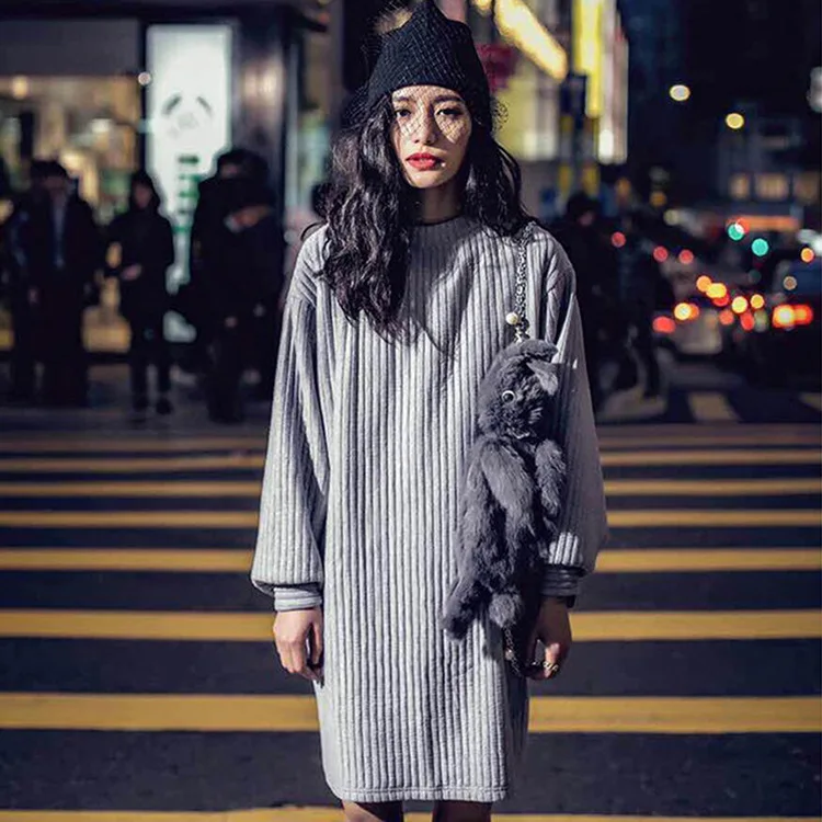 

2020 new women's vertical bronzing sweater loose pullover fashion temperament long women coat sweater