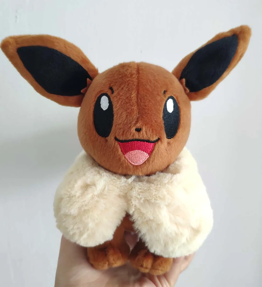 

Мягкая плюшевая игрушка pokemon Tomy Eevee, 20 см, новинка