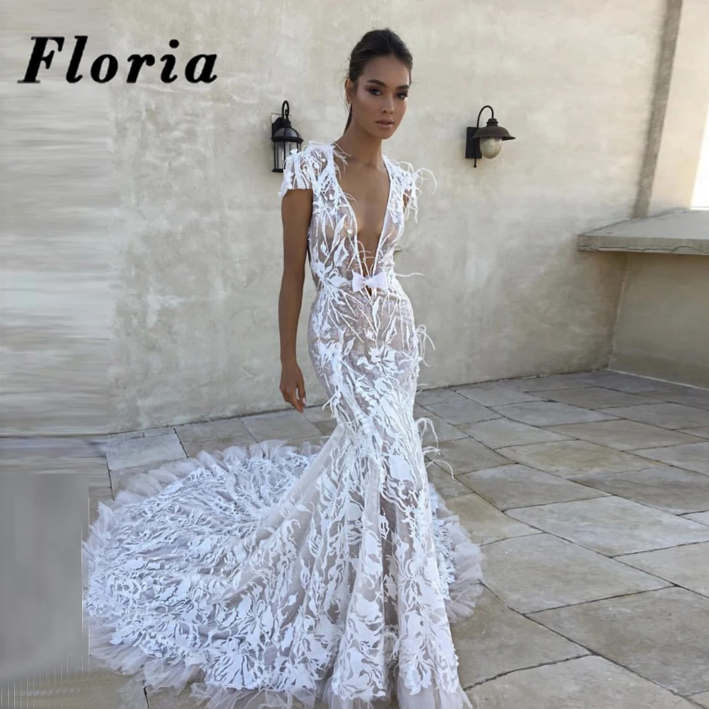 

Arabic Lace Illusion Wedding Dresses kaftans Islamic V Neck Pageant Bridal Gowns 2020 Feathers Bride Dress Custom Robe De Mariee
