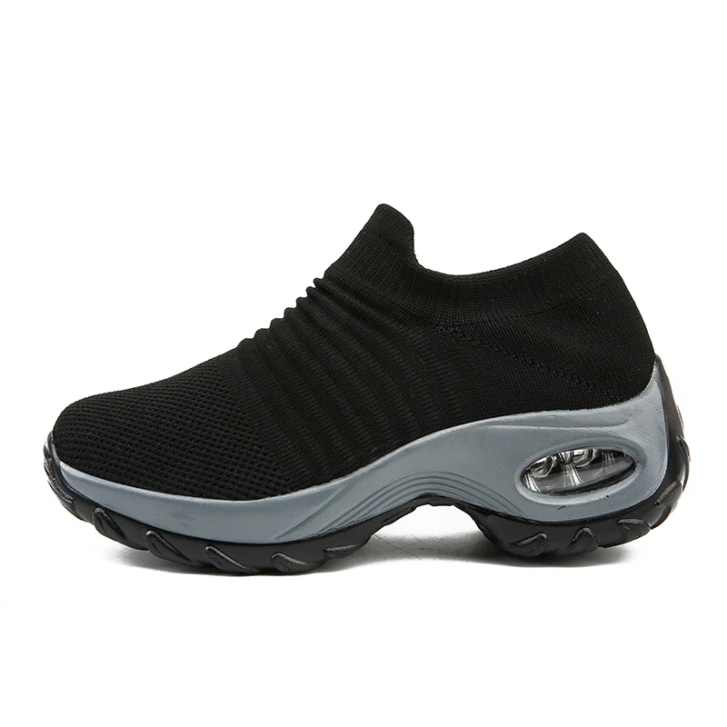 

Dance elder sister 2020 summer new women's sneakers fashion breathable mesh casual shoes thick bottom sneakers women's black soc
