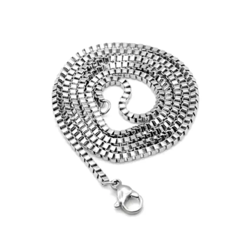 

Ожерелье из нержавеющей стали с квадратными звеньями шириной 60 см и шириной 3 мм и 2 мм