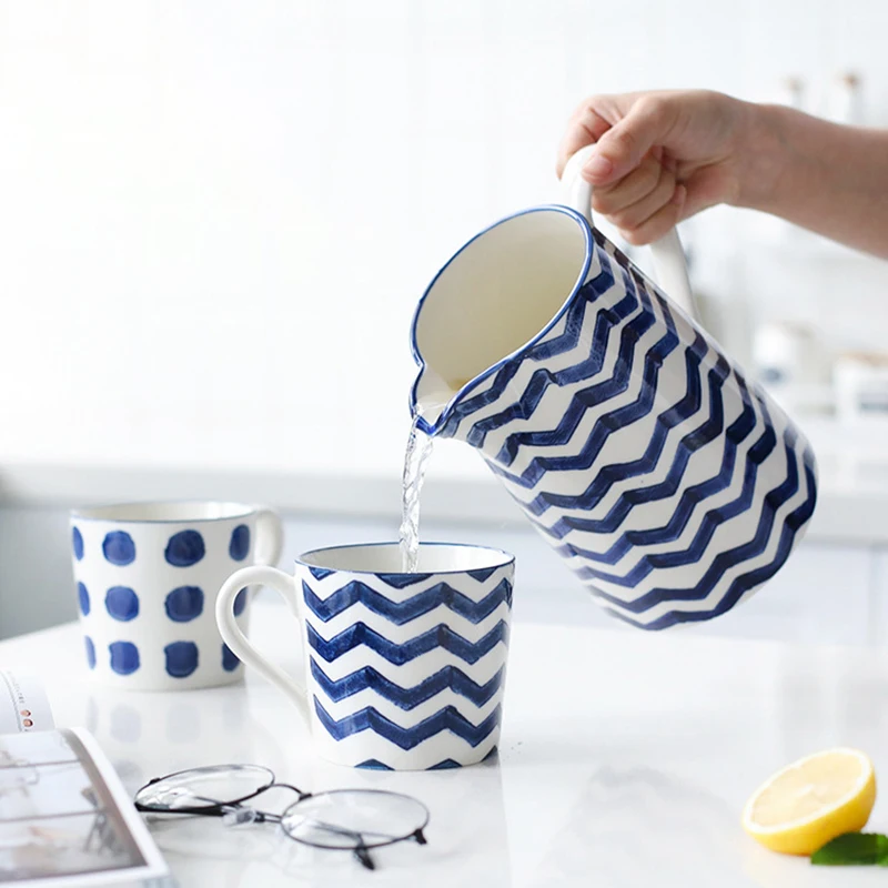 Jarro de Água Garrafa de Suco de Chá da Cozinha do Agregado Abastecimento de Água Azul Cerâmica Leite Familiar Chaleira Caneca Microondas Jar 1.5l