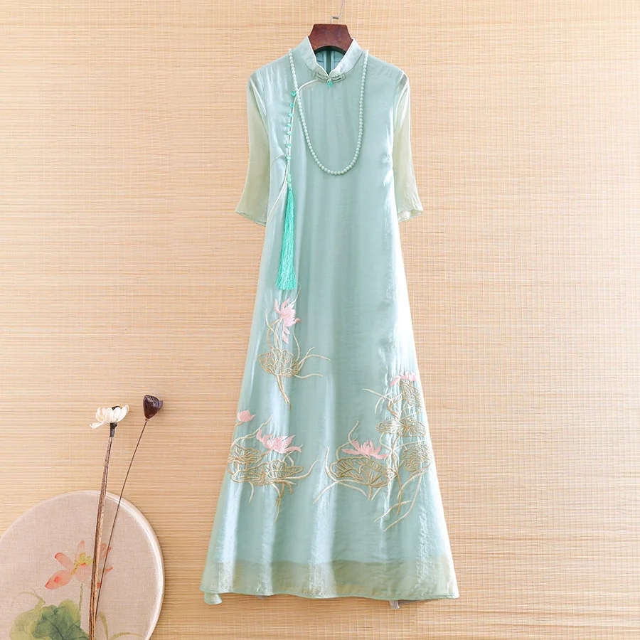 

High-end Spring Summer 2020 Chinese Style Women Cheongsam Retro Elegant Lady Embroidery Tassel Loose Qiapao Dress S-XXL