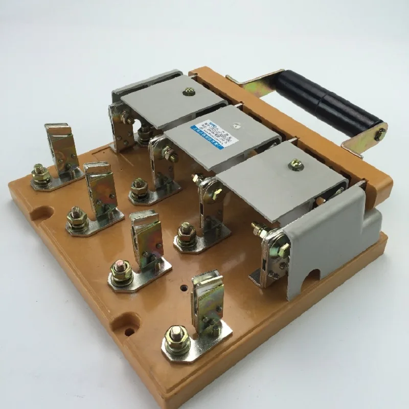 

HS11F-200A/48 4-фаза трехфазного четырехпроводного двойной Пледы для подключения к электросети с крышкой Задний Переключатель рубильник на основ...