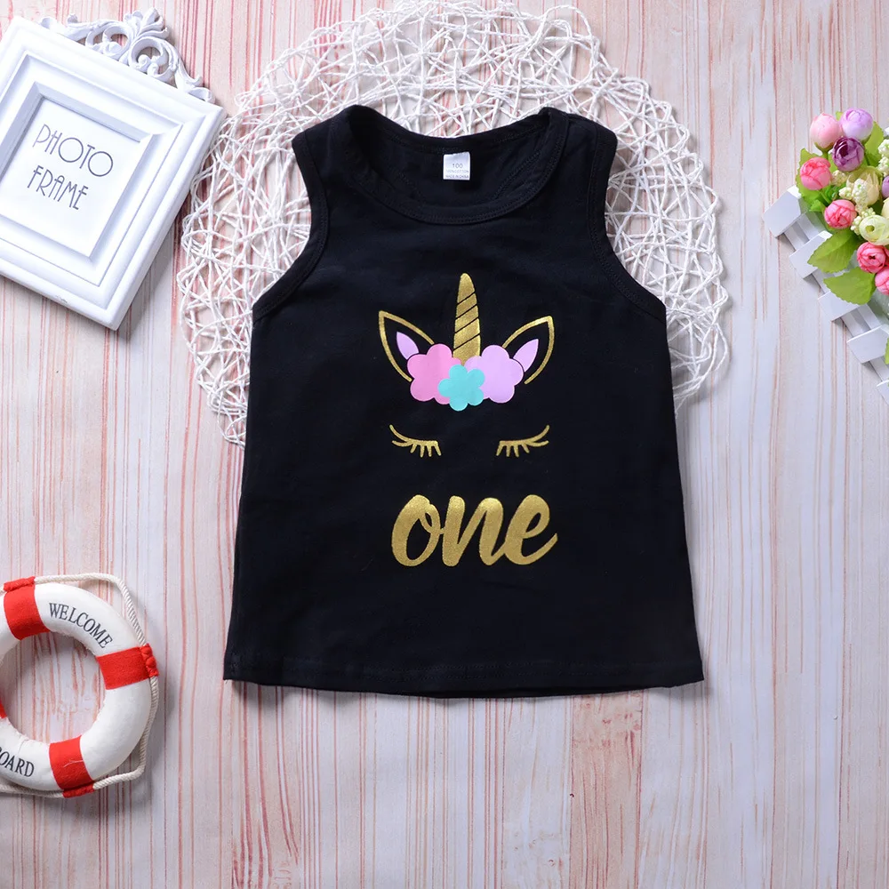 Модная летняя одежда для маленьких девочек Футболка с единорогом топы и шорты