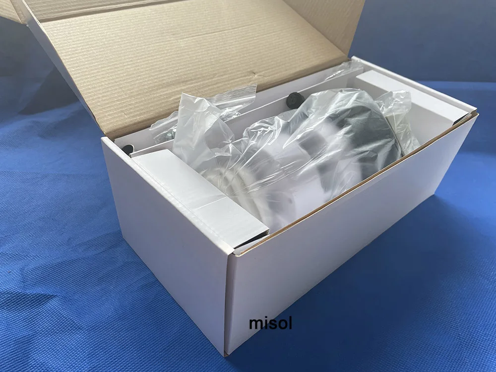 Солнечный регулятор 10А 12/24 в с дистанционным измерителем для зарядки