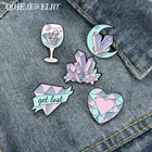 Брошь из металлического сплава, с кристаллом фиолетового, розового, голубого цвета, в форме сердца, Луны, цветка, женское ювелирное изделие, Декоративные значки