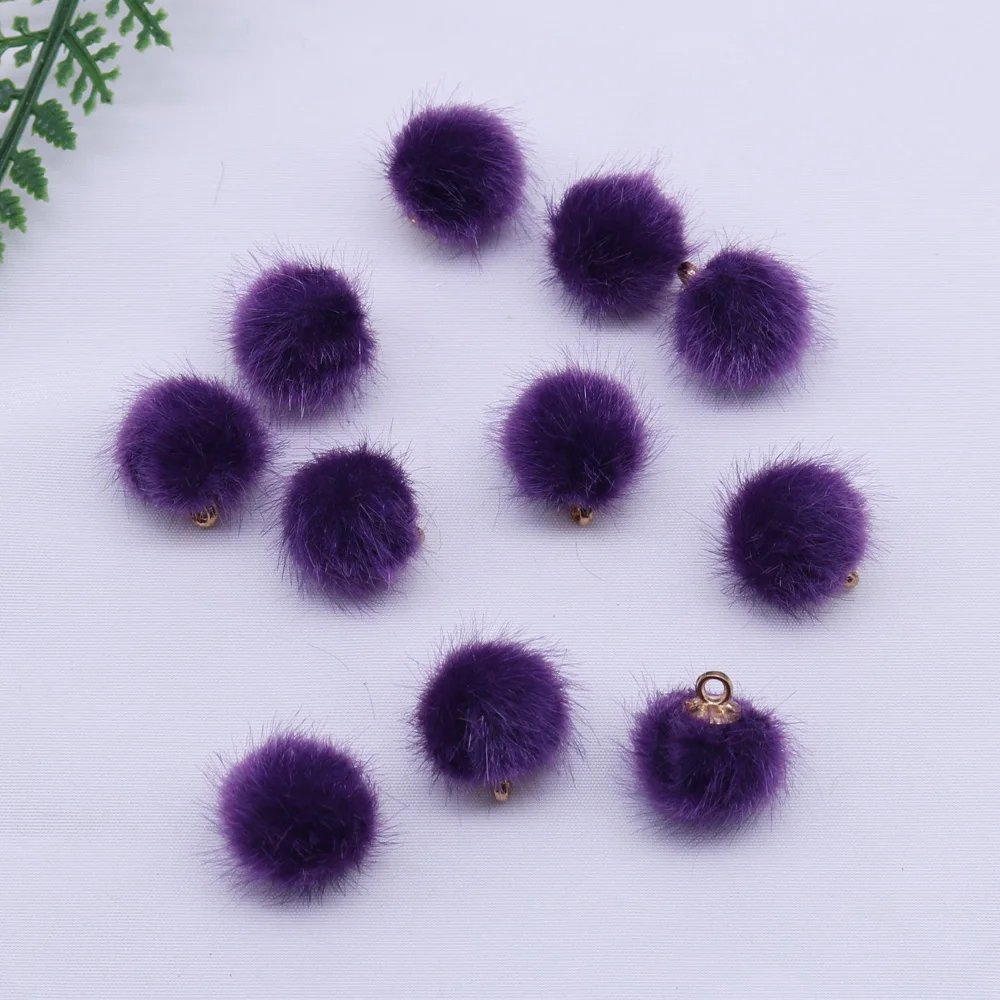 purple Новые продукты 20-30 шт кнопки шерстяной шар кулон шарф, обувь и шляпы подвеска на рюкзак DIY аксессуары вручную NK-044 - Цвет: purple