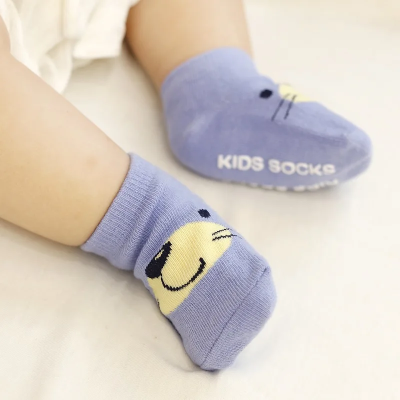 Calcetines antideslizantes de dibujos animados para ni&ntilde;os, medias de suelo para beb&eacute;s y beb&eacute;s, de 1 a 2 a&ntilde;os, en cuatro colores-5