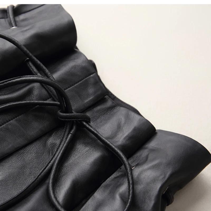 Wholesale Fashion 100% Real Genuine Leather Shorts New 2021 Full Winter Black Sheepskin Mid Waist Shorts Loose Women Size M-2XL