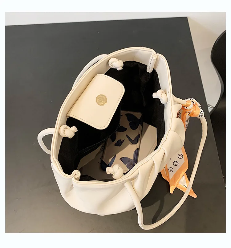 

Fashion Fold women handbag large capacity Silk Scarf Ladies Axillary bags PU Leather Shoulder Bags Brand design lady big totes