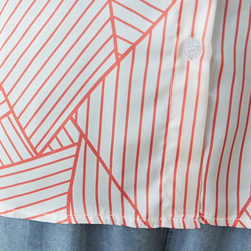 

Women Summer Casual Shirts New Arrival 2021 Simple Style Turn-down Collar Striped Loose Female Short Sleeve Tops B029