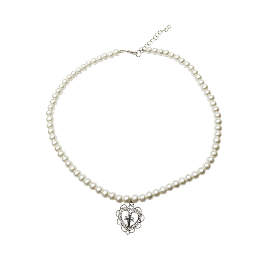 

Punk Irregular Pearl Chain Choker Necklace Women Asymmetric Lock Pearl Pendant Necklaces 2021 Trend Jewelry Heart Shaped Pendant
