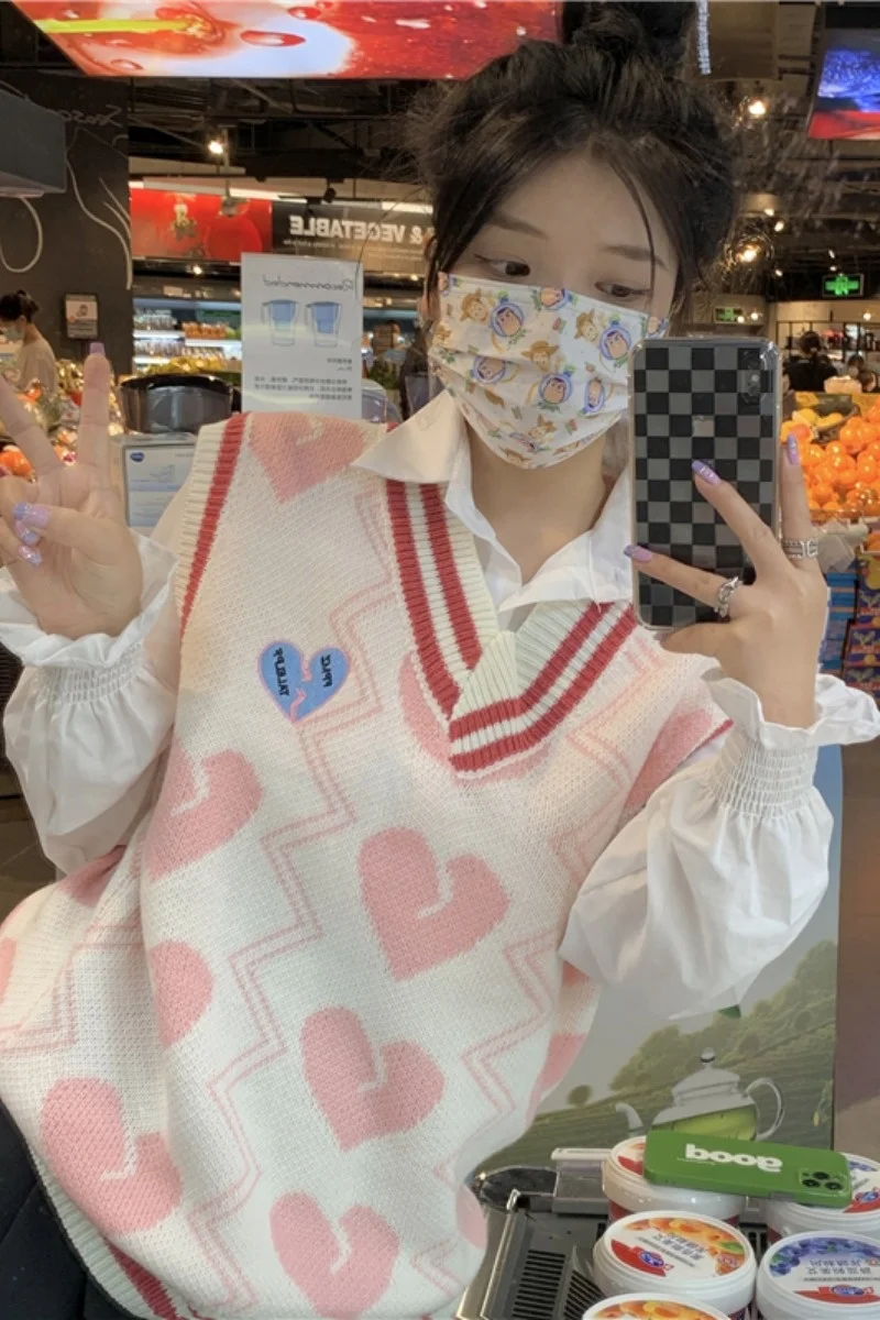 Женский тонкий свитер на раннюю осень 2021 в Корейском стиле нежный пуховик с милым