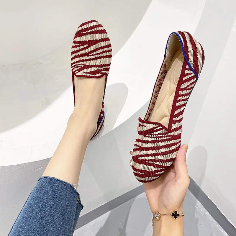 Women Autumn New Round Head Knitted Ballet Shoes Female Flat Bottom Flying Woven Casual Shoes Large Size 43