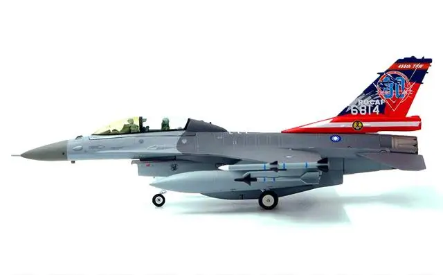 JC Крылья F16-B бои Сокол тайваньские ВВС 1/72 литья под давлением модель самолета |