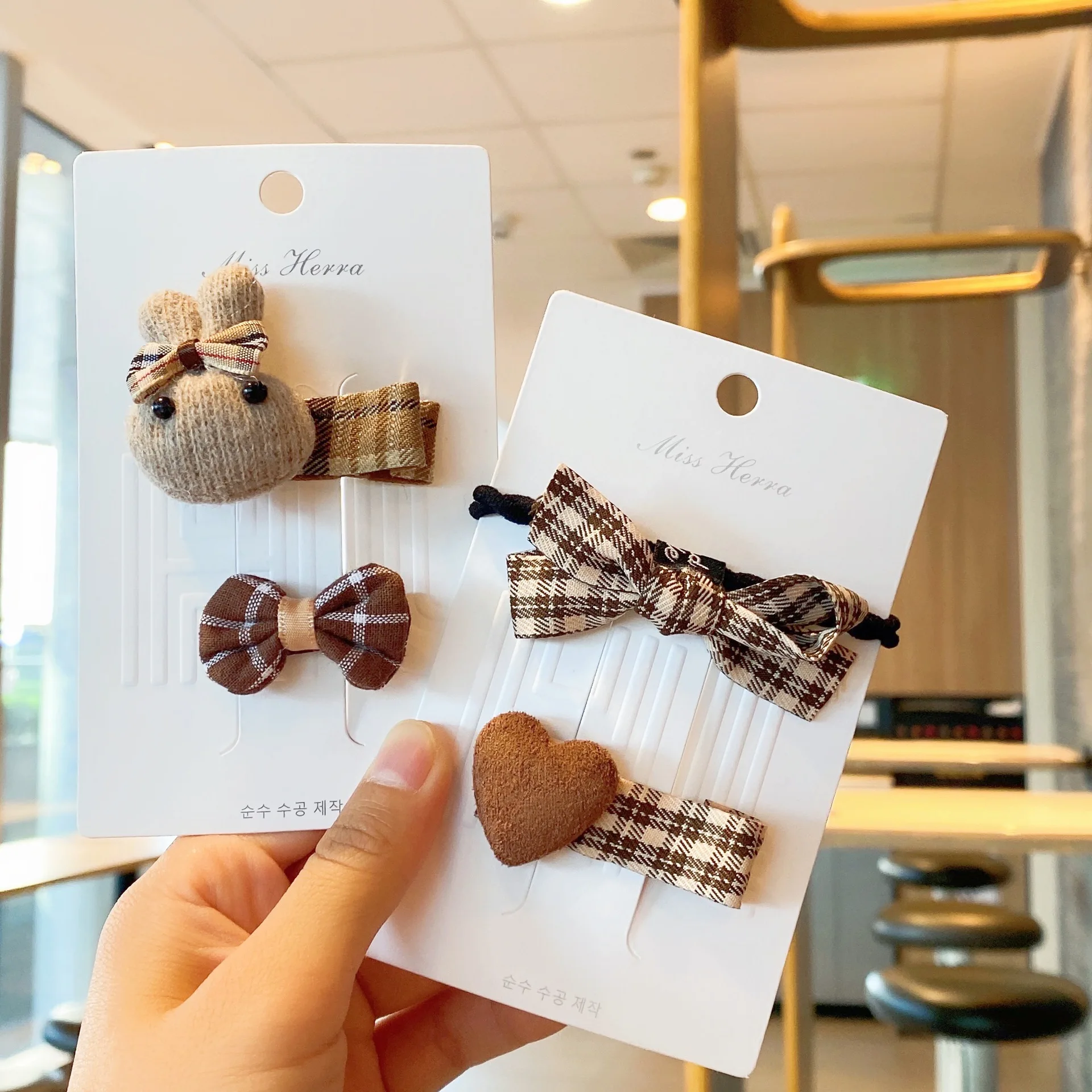 

Детские аксессуары для волос в Корейском стиле с рисунками из мультфильмов