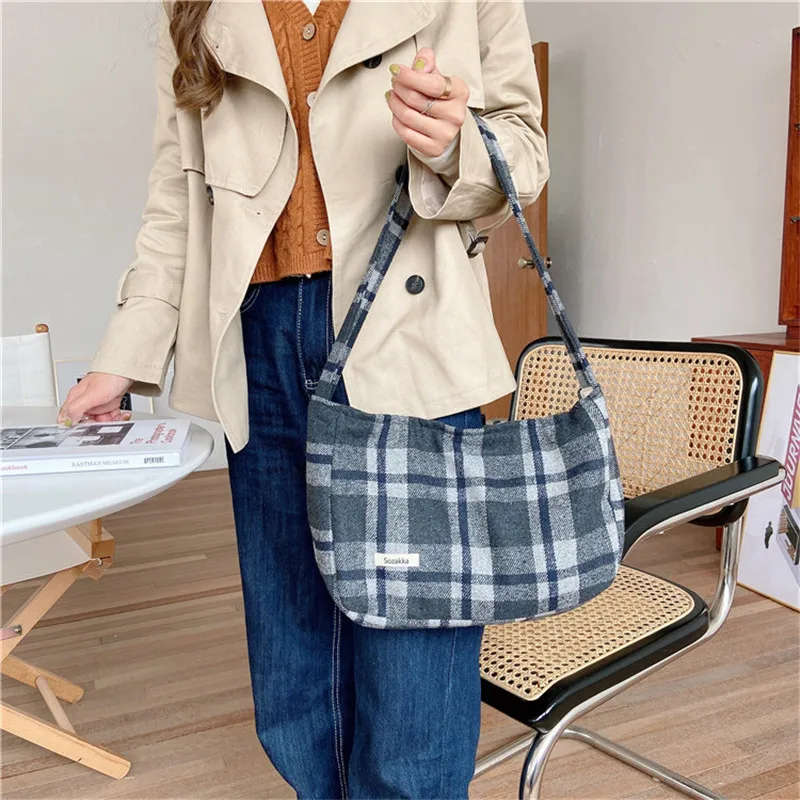 Однотонная сумка на одно плечо милая холщовая мессенджер для девочек женская в