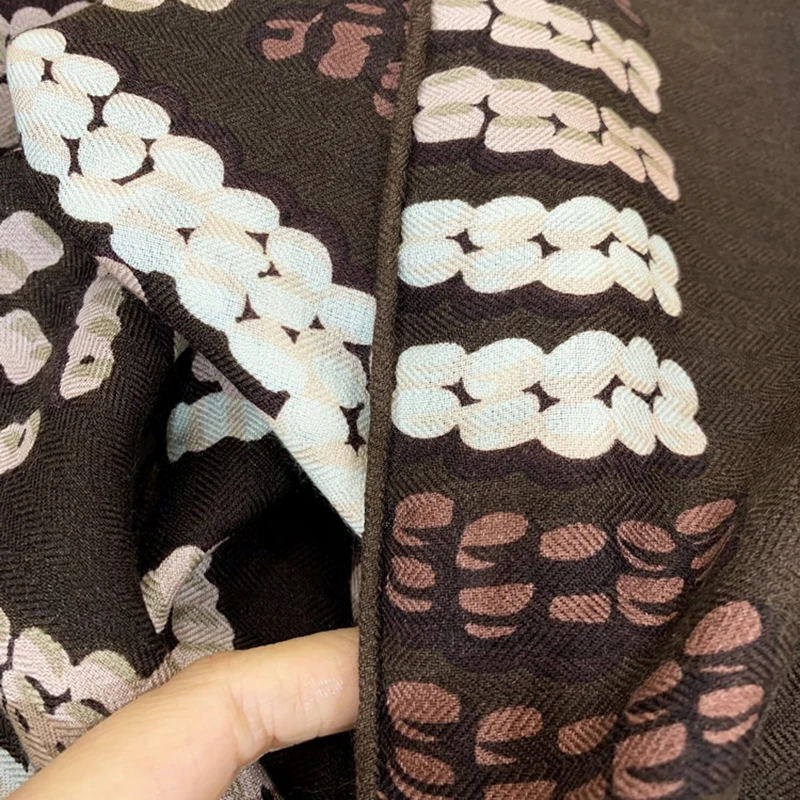 

Luxury 30% Silk 70% Cashmere Thin Scarf Unisex Man Women Vintage Print Shawl Stole Office Party Kerchief Gift 135*135cm