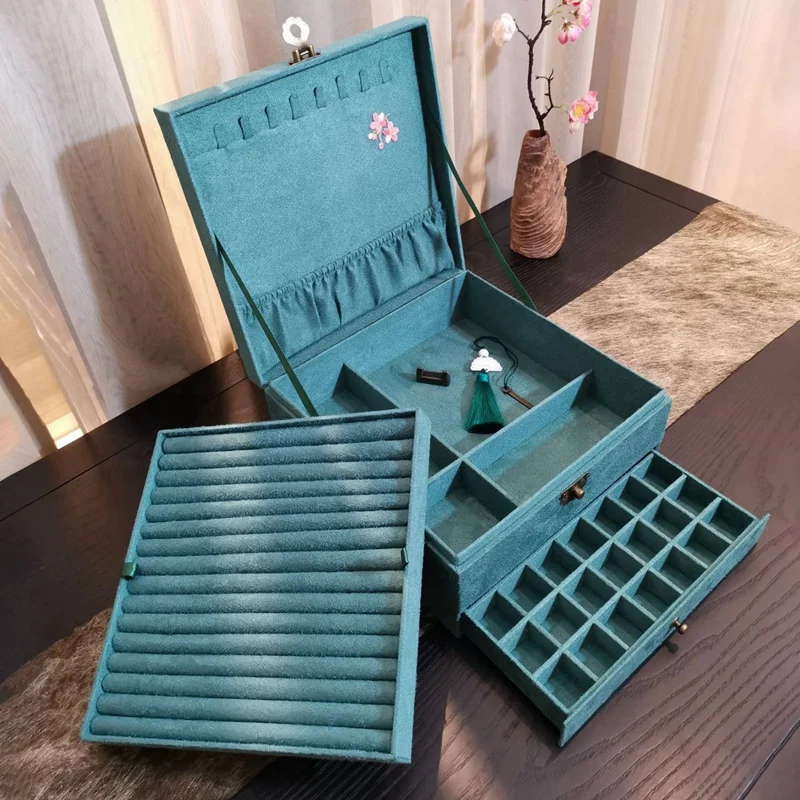 

Шкатулка для ювелирных изделий для женщин, многослойная вместительная шкатулка для украшений с вышивкой и замком