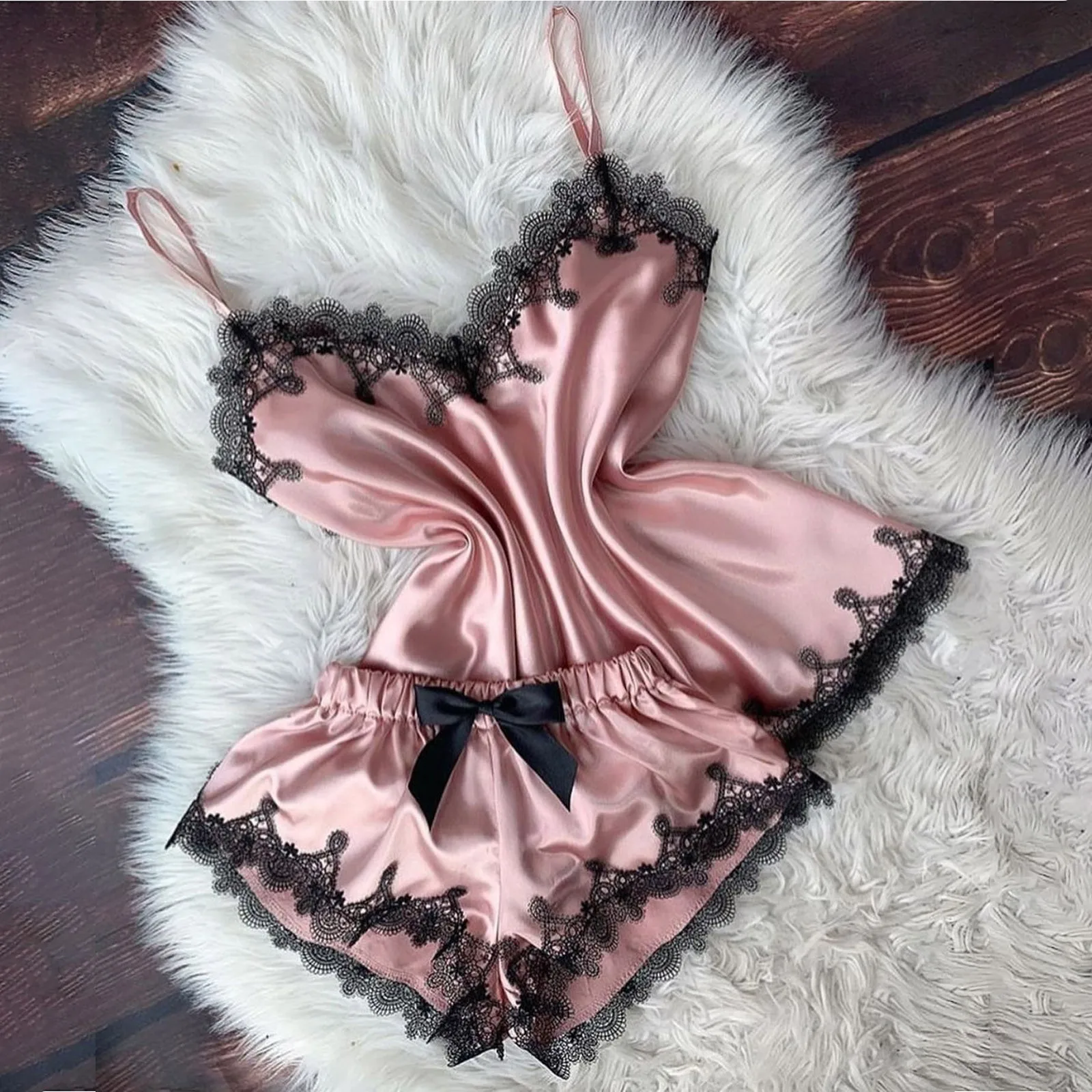 

Womens Sexy Satin Vintage Sleepwear Lingerie Lace V-Neck Camisole Sleepwear Pijamas Femmes Seamless Underwear Nightwear 2021