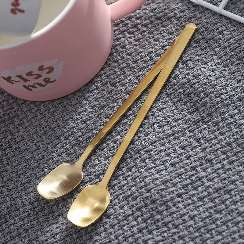 Чашка керамическая в скандинавском стиле кружка с розовым сердцем креативная