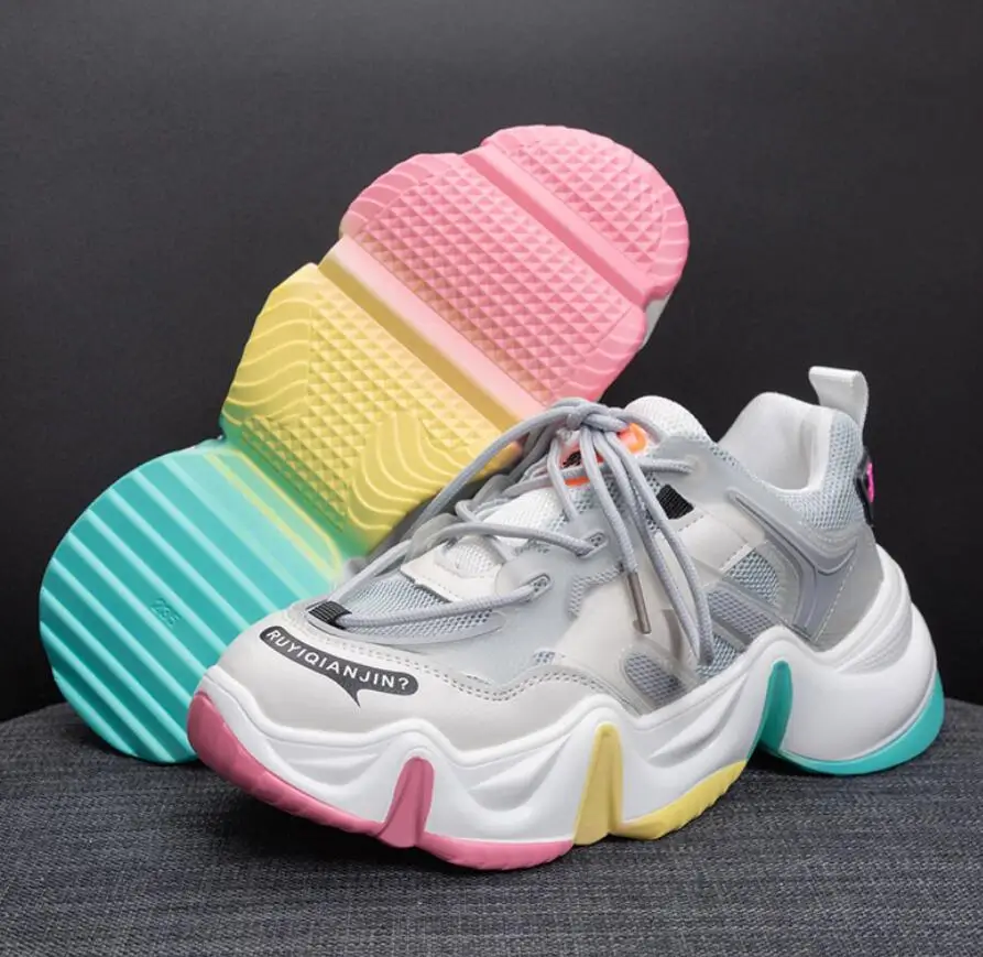 Женские кроссовки на платформе Повседневные Дышащие Мягкие массивной подошве